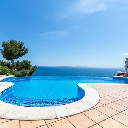 Villa Escapade Roses Exterior photo